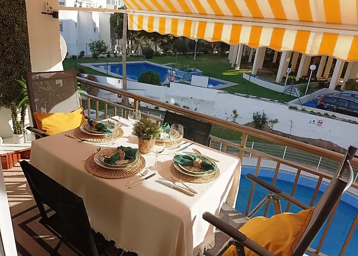 Soleado Y Luminoso A 3 Minutos De La Playa-carihuela * Torremolinos