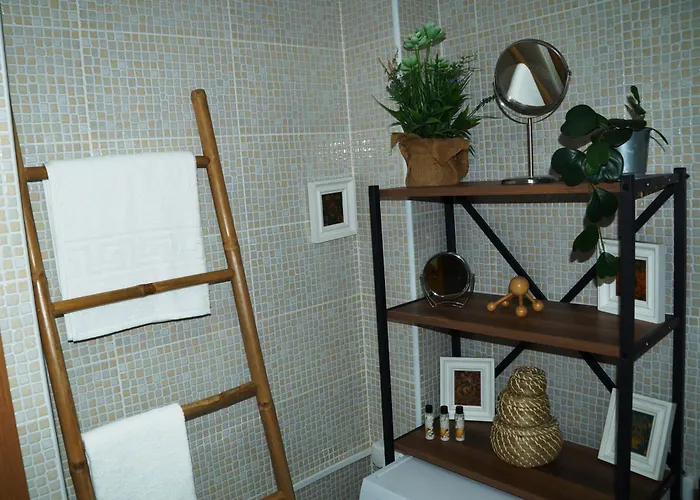 Apartamento Soleado Y Luminoso A 3 Minutos De La Playa-carihuela *