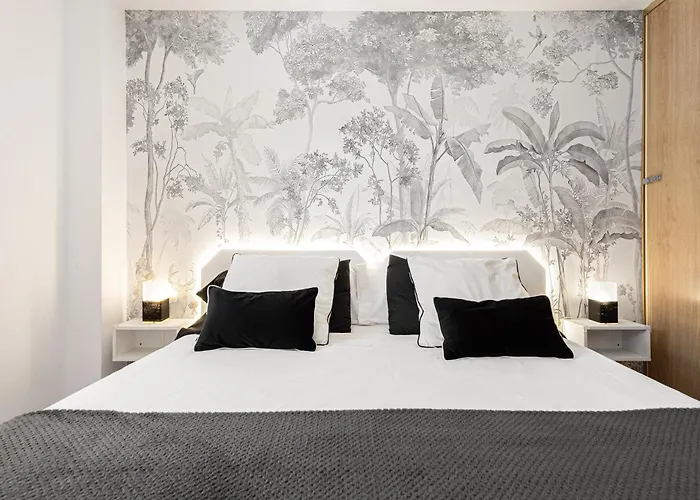 Soleado Y Luminoso A 3 Minutos De La Playa-carihuela Apartamento Torremolinos