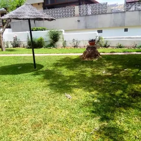 Soleado Y Luminoso A 3 Minutos De La Playa-carihuela