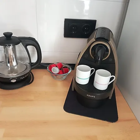 Apartamento Soleado Y Luminoso A 3 Minutos De La Playa-carihuela Torremolinos