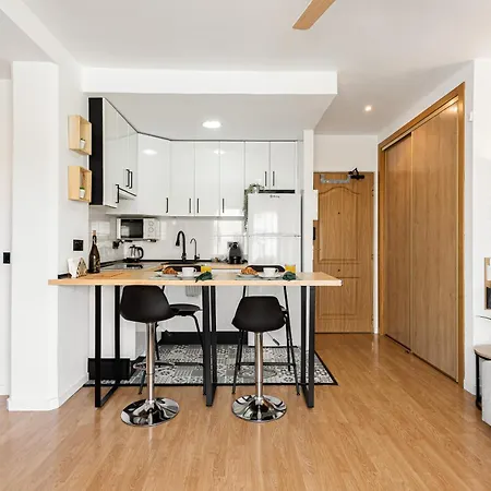 Soleado Y Luminoso A 3 Minutos De La Playa-carihuela