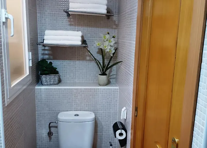 Soleado Y Luminoso A 3 Minutos De La Playa-carihuela Appartement Torremolinos