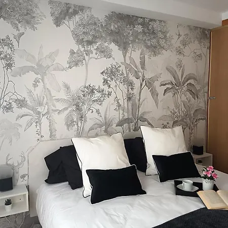 Soleado Y Luminoso A 3 Minutos De La Playa-carihuela *